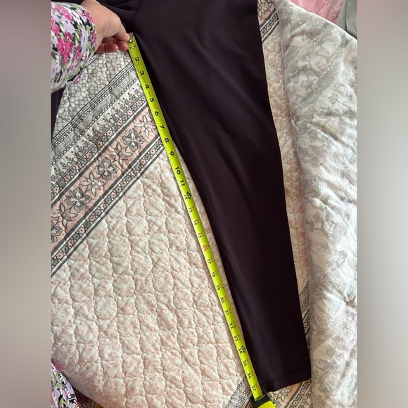 Yogalicious Deep Plum Leggings - Picture 5 of 5